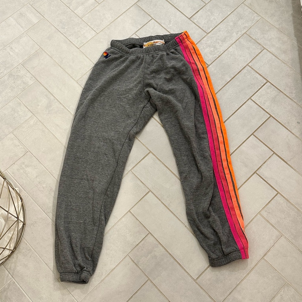 Aviator nation sweatpants size medium! Worn a few times but in great condition!
